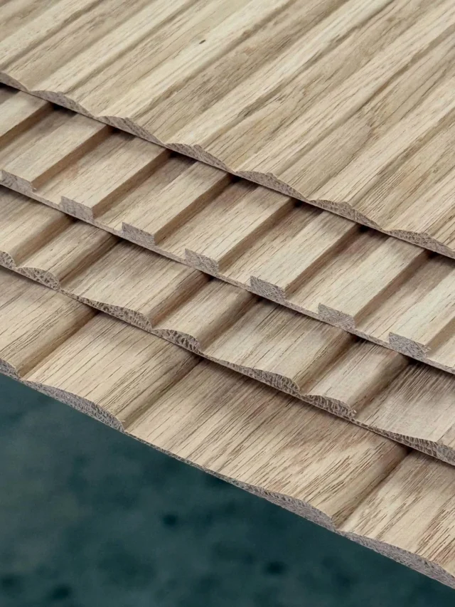 Introducing 4 x new profiles. Ripple, Verona, Fold & Wave. Shown in natural solid oak, but also available in walnut, birch and ash. Designed for interiors, kitchens and bespoke joinery we offer the most extensive collection of  fluted and reeded panels in the finest natural solid hardwoods. 

#reeded #fluted #cncmachining #oakpanelling #wallpanelling #wallpanels #cncwoodworking #bespokefurniture #flutedwalnut #bespokekitchen #kitchendesign #flutedcabinets #flutedpanel #walnutpaneling #interiordesign #interiordetailing #joinery #bespokejoinery #flutedkitchen #receptiondesk #architecture #architecturelovers #winchester #interiordesign #bar #oakkitchen #oak